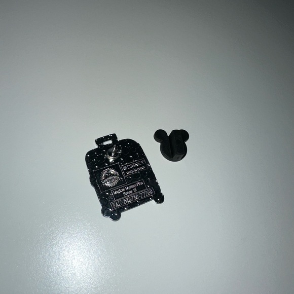 Magical Mystery Luggage - Simba - Picture 3 of 4